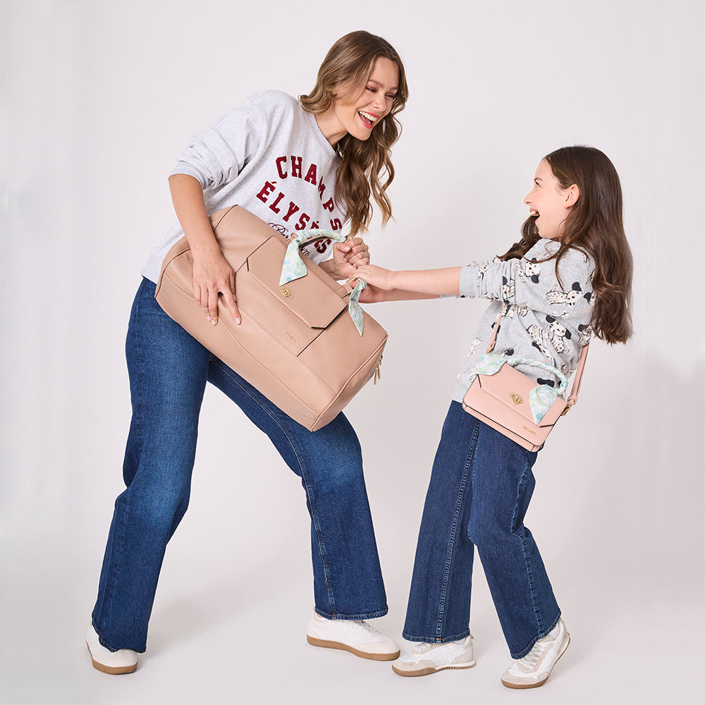 BOLSO DE VIAJE MOTHER FW25 TOSTADO L